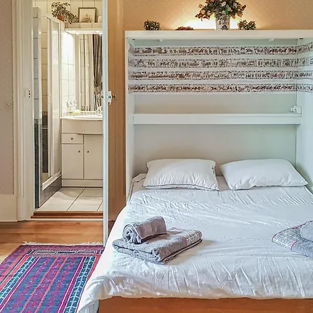 Appartement 1 Bedroom Stunning In